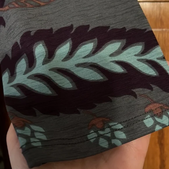 Multi colored tunic top - Picture 4 of 6